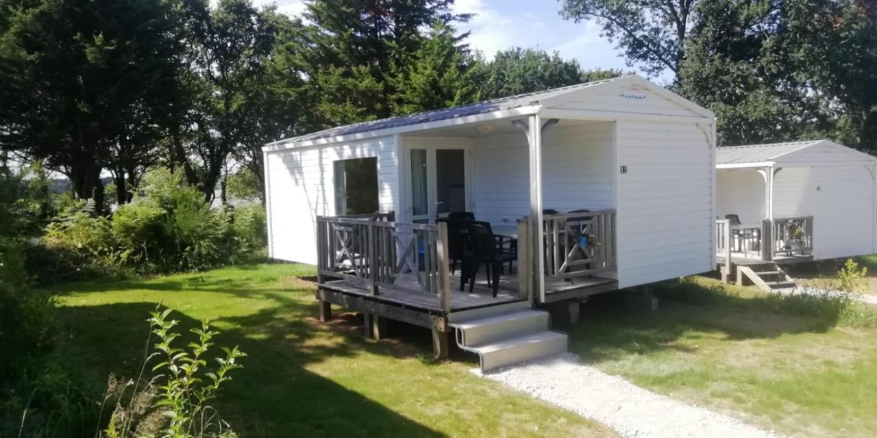 Hebergements Camping "Les Pieds Dans L'Eau" Crozon Exterior foto