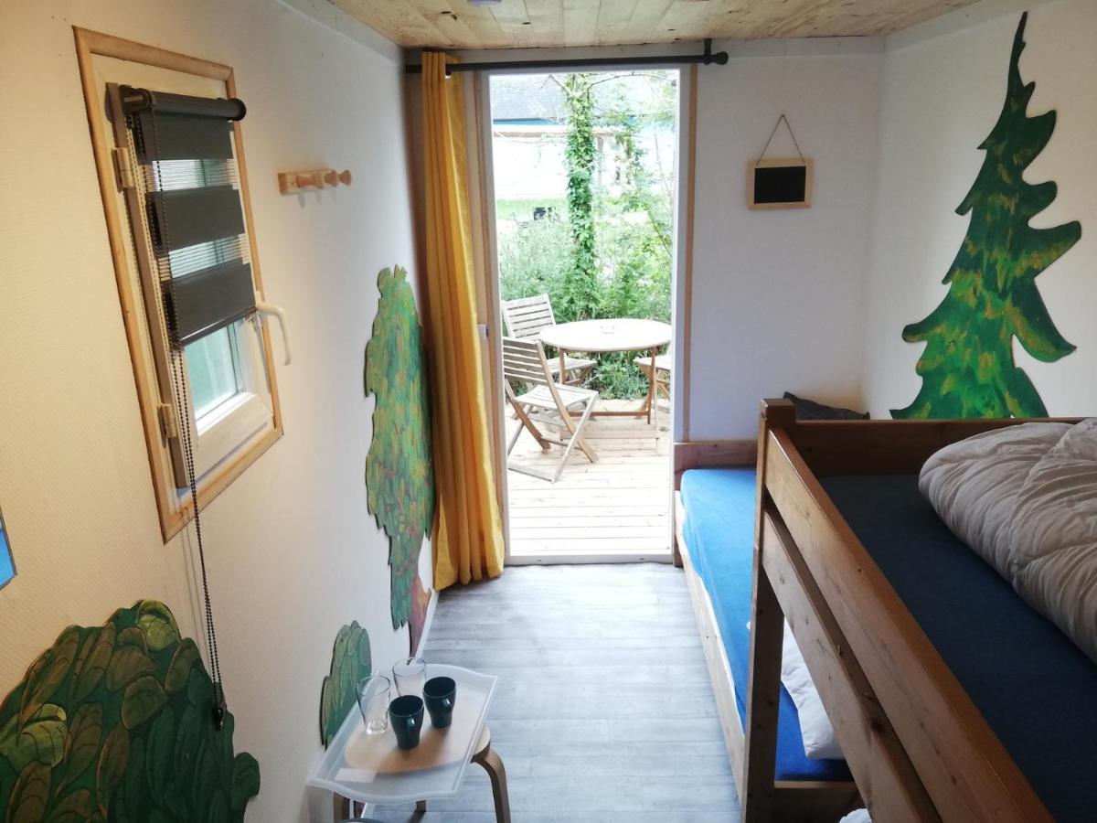 Hebergements Camping "Les Pieds Dans L'Eau" Crozon Exterior foto